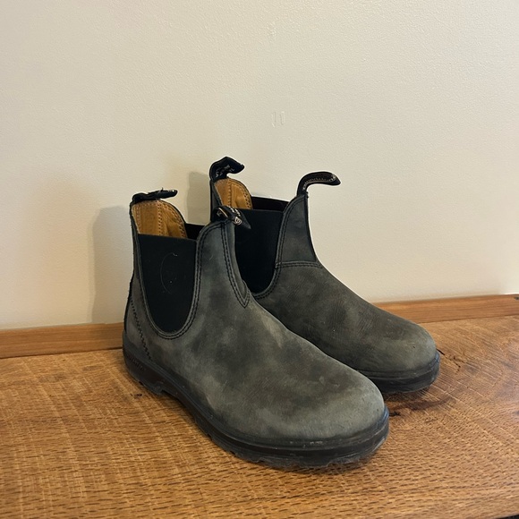 Rustic Black Blundstone 587 - Picture 2 of 6